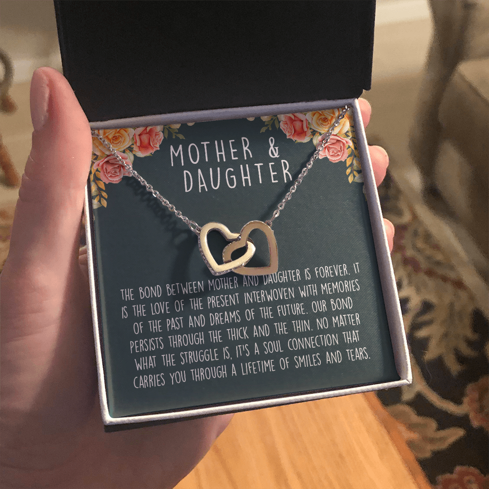 Mother Daughter | Interlocking Heart Necklace